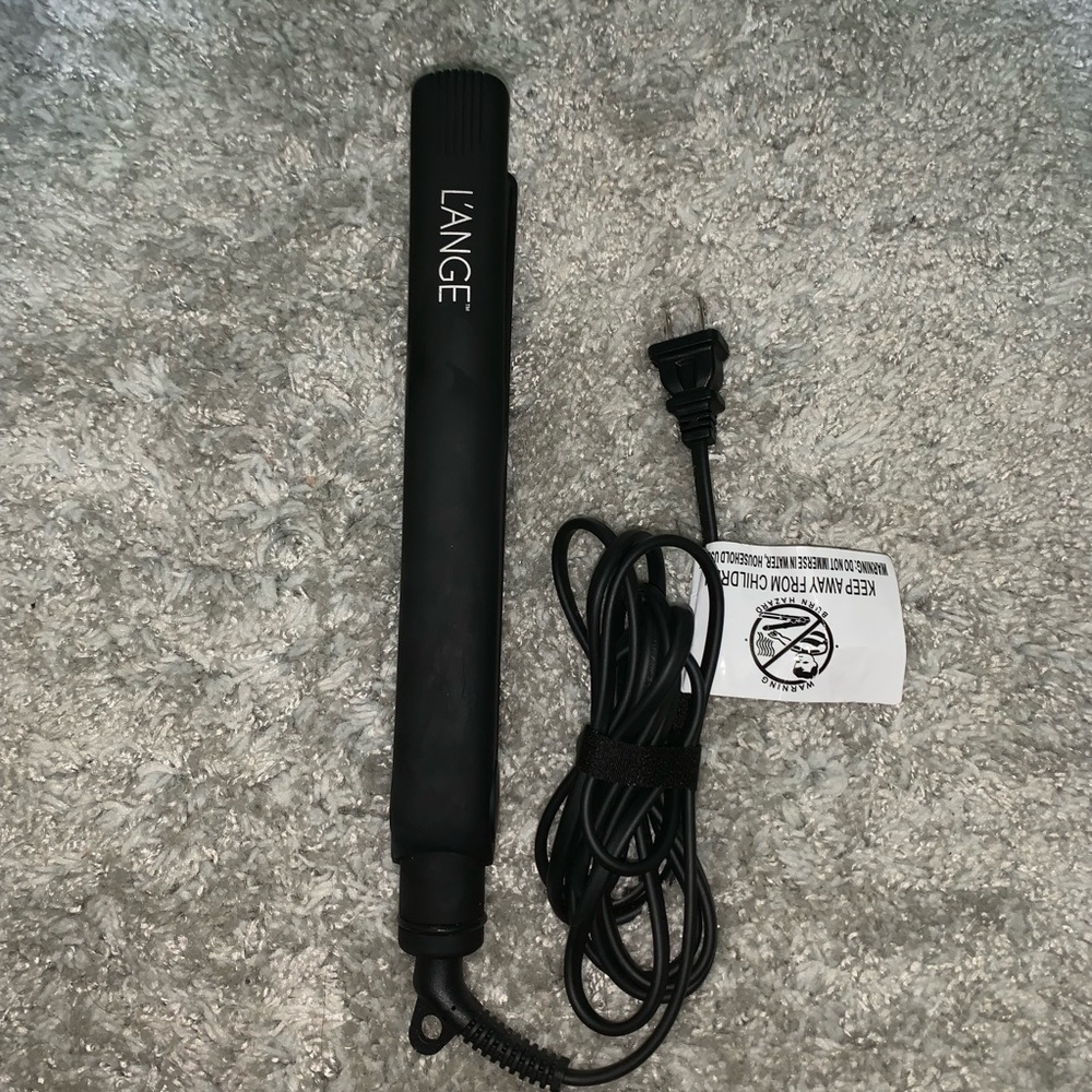 L’ange Matte Black Ceramic Straightener